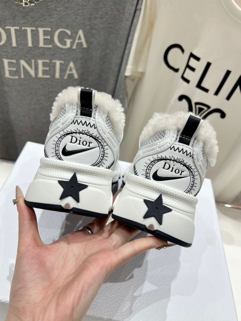 chr1st1an D10r sneakers